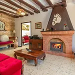 Masia Garriga, Casa Gran Nyaraló