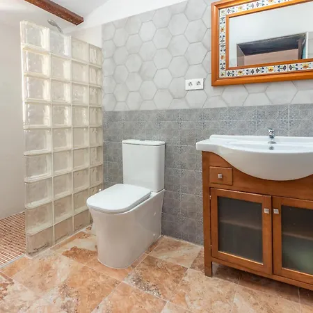 Masia Garriga, Casa Gran Girona